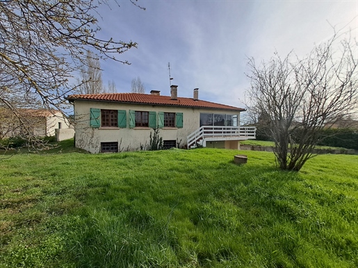 Coeur Labège - House T5 on plot of about 1200m²