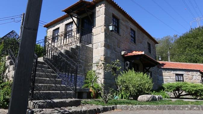 Oportunidade de negócio à venda Quinta De Lavandeira nas proximidades do Porto com muito bom Receita