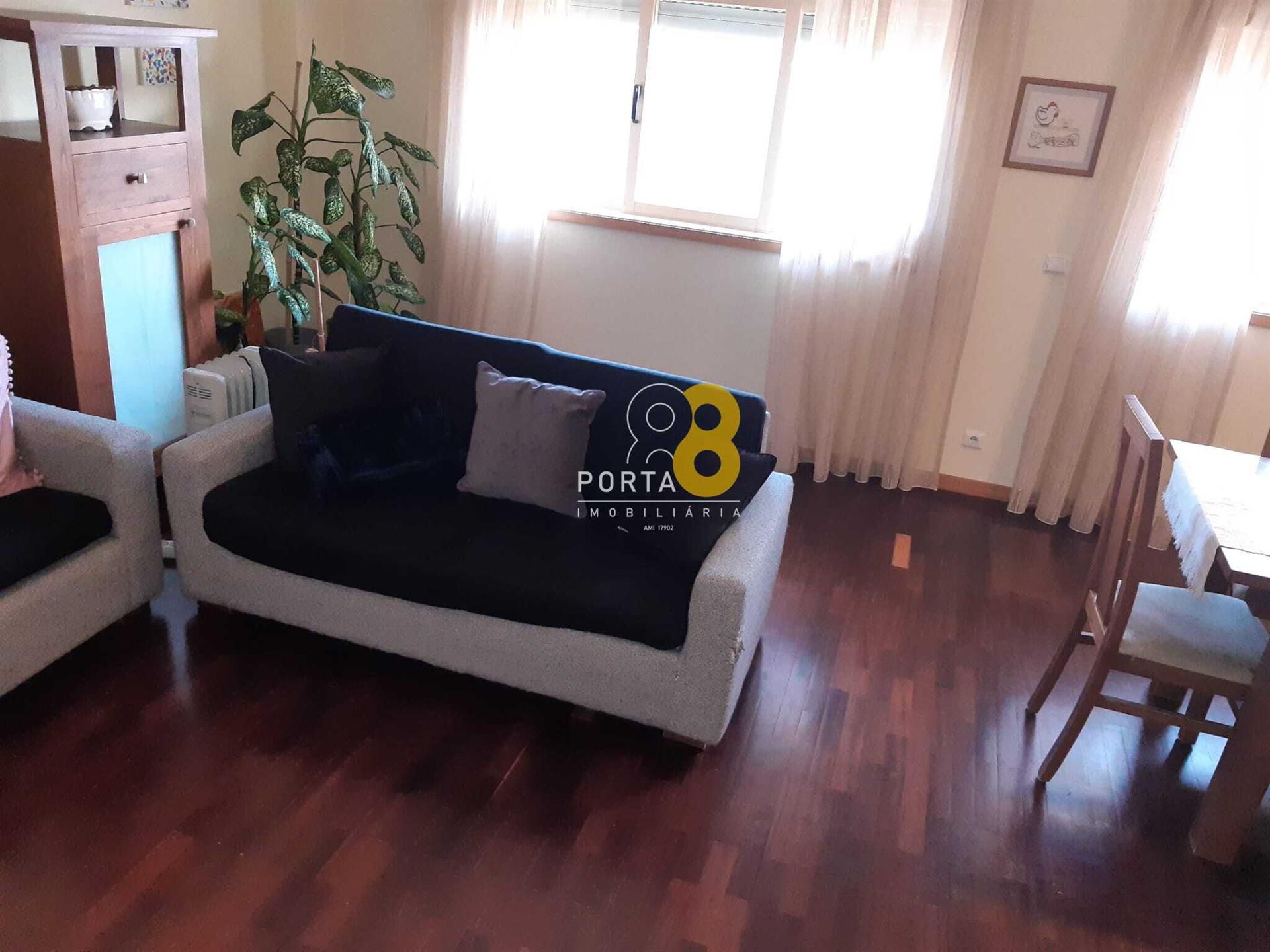 3-Zimmer-Wohnung in Matosinhos Sul mit Panoramablick und unveränderlichem Blick neben der U-Bahn