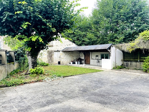 Proche des commodités - Maison d'habitation de 112m2 avec garage