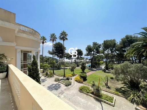 Duplex apartment in a secure residence, with sea view - 83400 Hyères