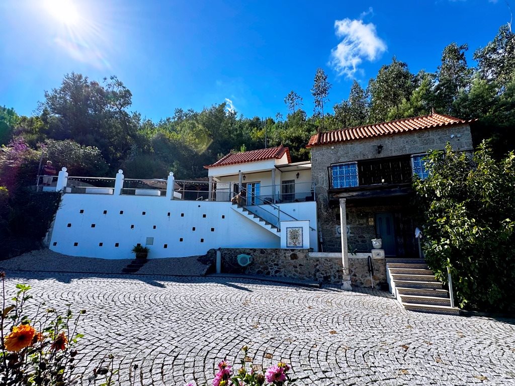 Bauernhof mit schönem Haus, Privatsphäre und herrlicher Aussicht, Penalva da Alva, Oliveira do Hospi