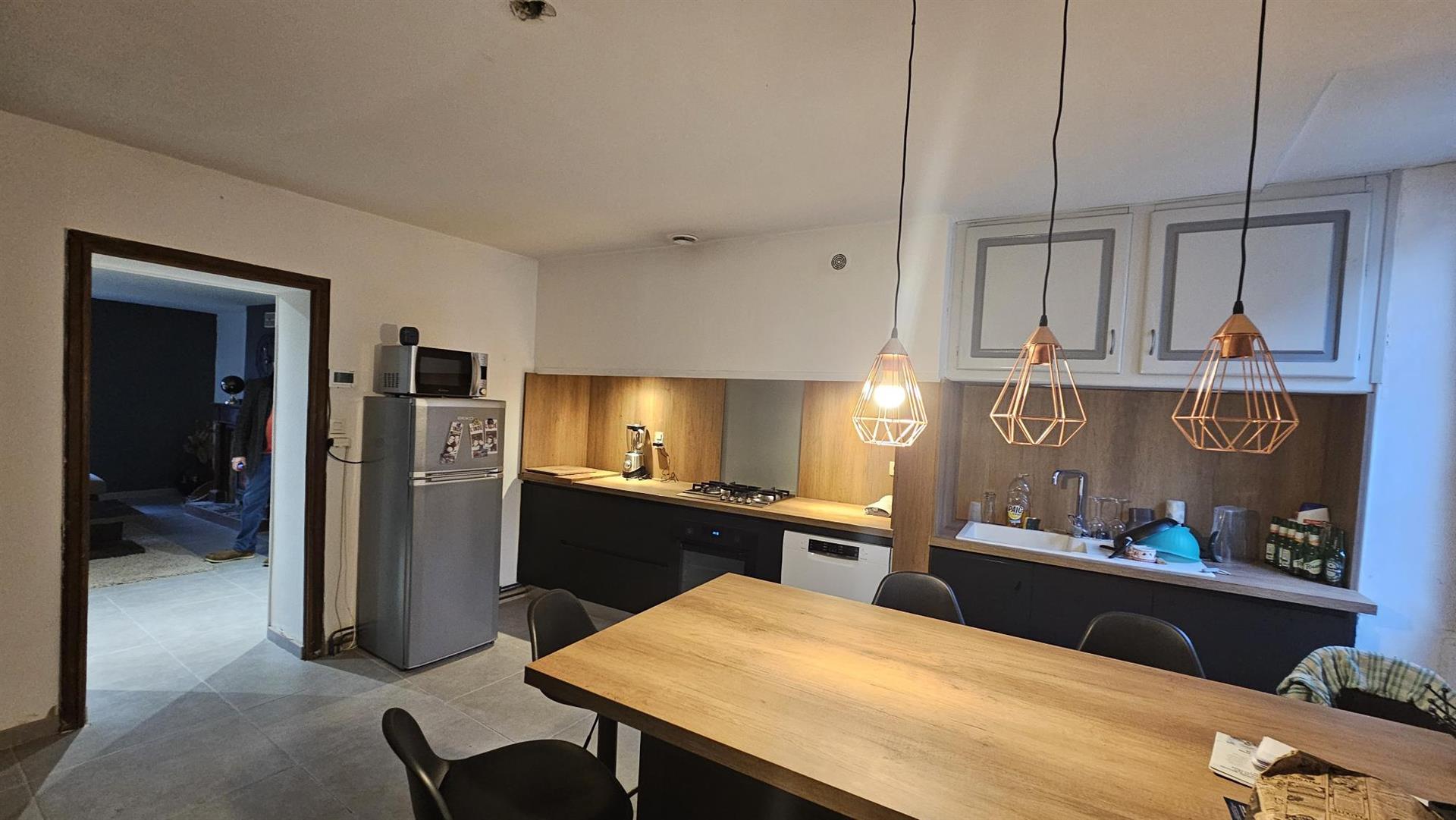 Beautiful village house of 265 m2 of living space with swimming pool