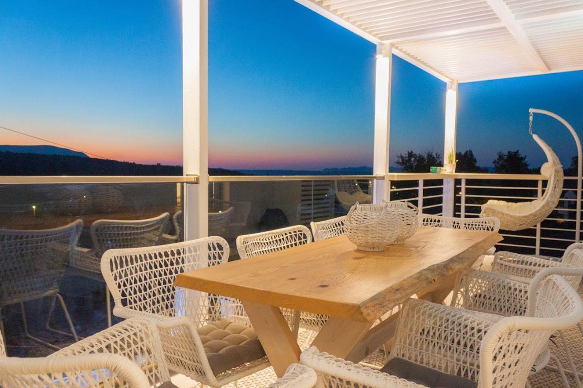 Exclusive Private Villa in Vamos, Crete – A Refined Retreat