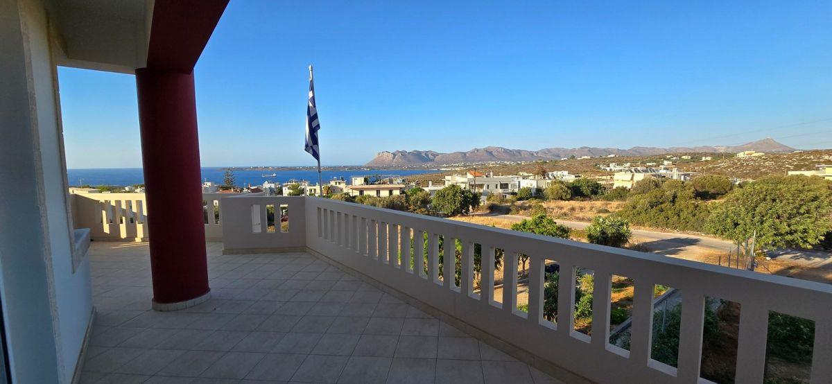 Luxury Villa for Sale in Agios Onoufrios, Kounoupidiana - Akrotiri
