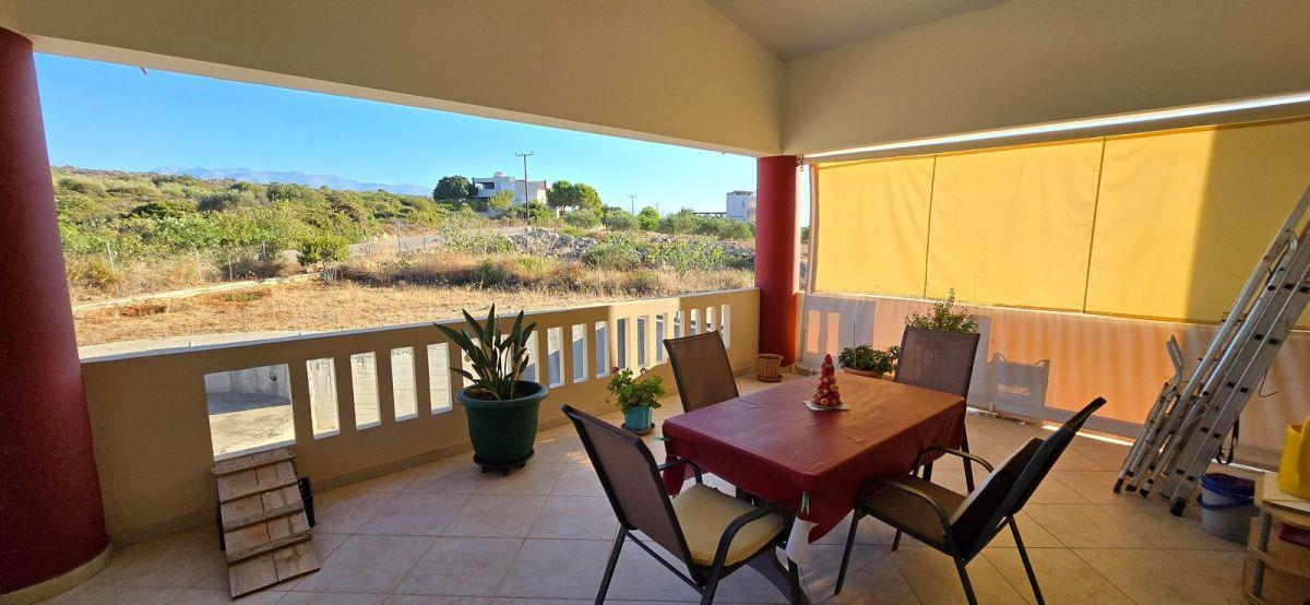 Luxury Villa for Sale in Agios Onoufrios, Kounoupidiana - Akrotiri
