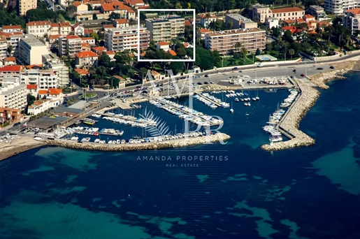 Cannes Palm Beach - Appartamento di 4 locali da ristrutturare - Vista mare