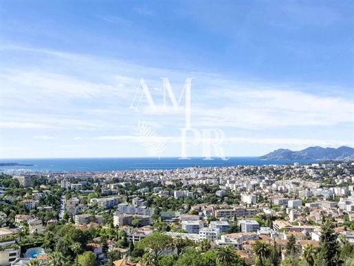 Översta våningen: 80 m2 panoramautsikt över havet bukten i Cannes - Pool + vaktmästare