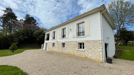 Grande maison familiale de 220 m² à quelques minutes au Nord de Bergerac !