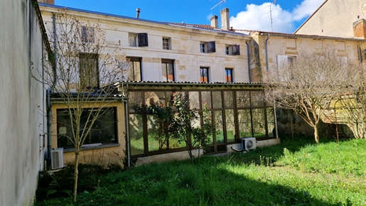 Exceptional Investment Opportunity in the Heart of Bergerac!