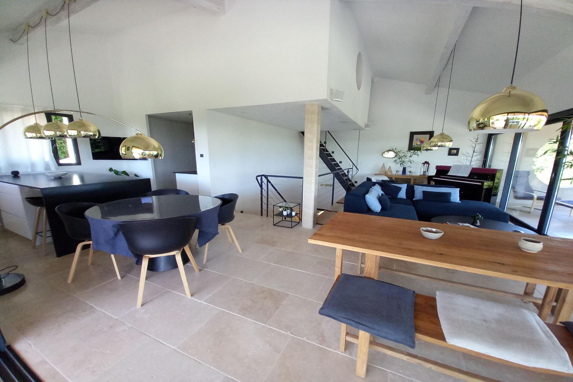 Vente villa contemporaine 7 Pièce(s)