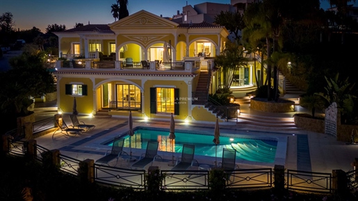 Exclusieve Villa Met Ongelooflijk Uitzicht Op Zee En Over Lagos
