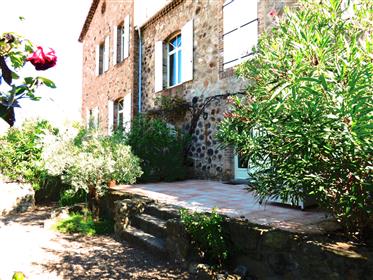 Spacious, stylish appartment in the Cèvennes