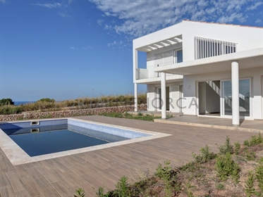 Brand new villa, with three bedrooms and three bathrooms, private pool and sea views