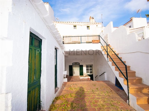 Tolles Haus in Es Mercadal mit zwei verschiedenen Eingängen