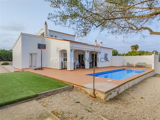 Villa avec piscine à vendre à Binibeca Nou