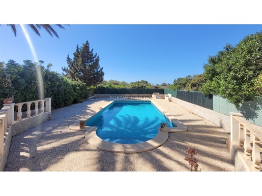 Ground floor villa with private pool in Binisafuller.