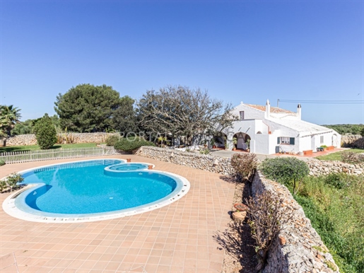 Maison de campagne avec piscine à vendre à Sant Lluís