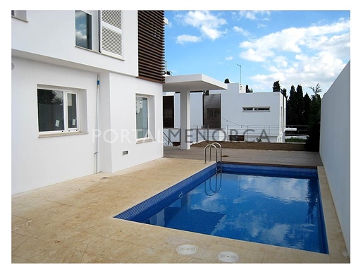 Casa de nueva construcción con piscina en San Luis, Menorca