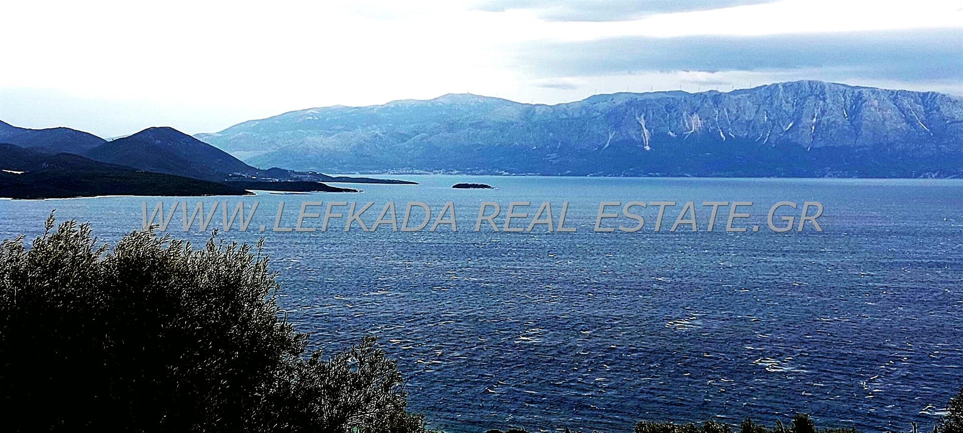 Plot of land with panoramic sea view in Nikiana Lefkada