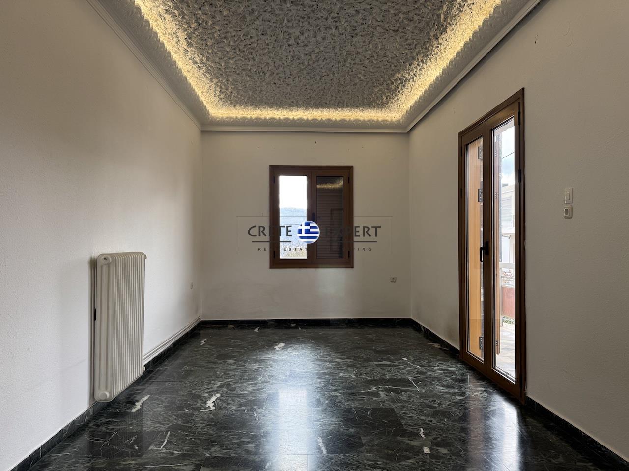 - Apartment For sale, Chania, 90 sq.m., €220.000