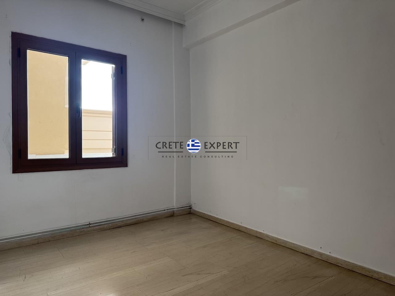 - Apartment For sale, Chania, 90 sq.m., €220.000