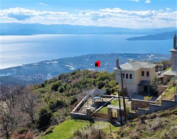 For sale detached house with stunning view in Central Pelion
