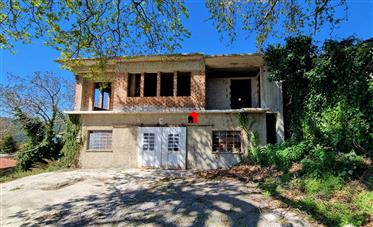 Haus zu verkaufen mit Aussicht in Agios Vlasios Pilion