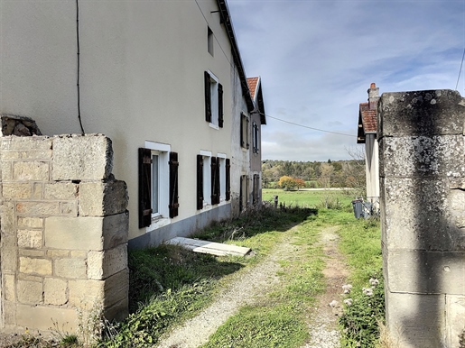 Venta casa de campo para renovar, 2 viviendas, Demangevelle Haute Saône 49 000 euros