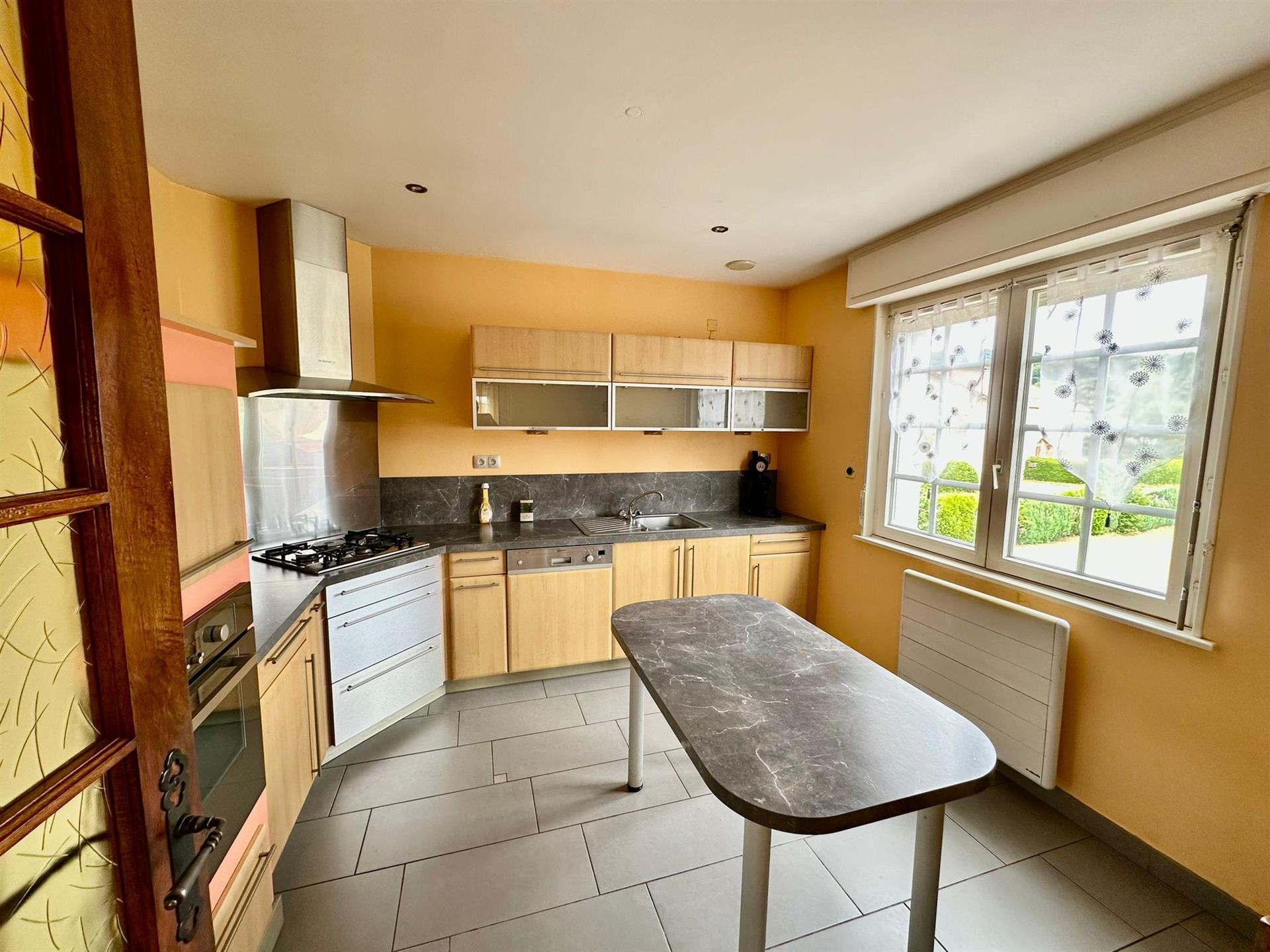 Vente maison sur sous-sol, 4 pièces, sur terrain de 21,35 ares Lure