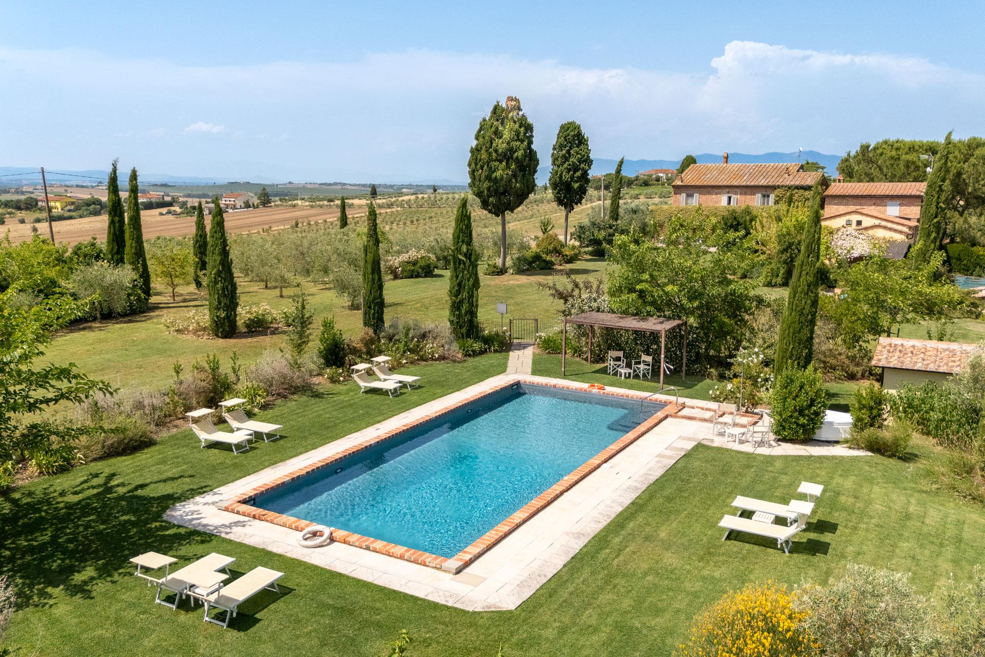 Prestigious property in the heart of Val di Chiana