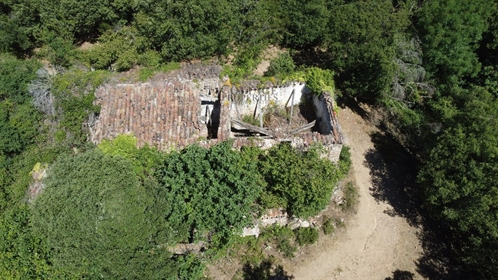 Landhaus zu sanieren in Maçanet de Cabrenys