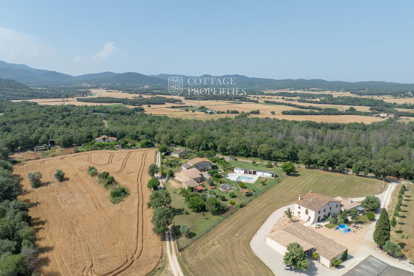 20Th-Century farmhouse for sale in Sant Gregori, Gironès, Girona