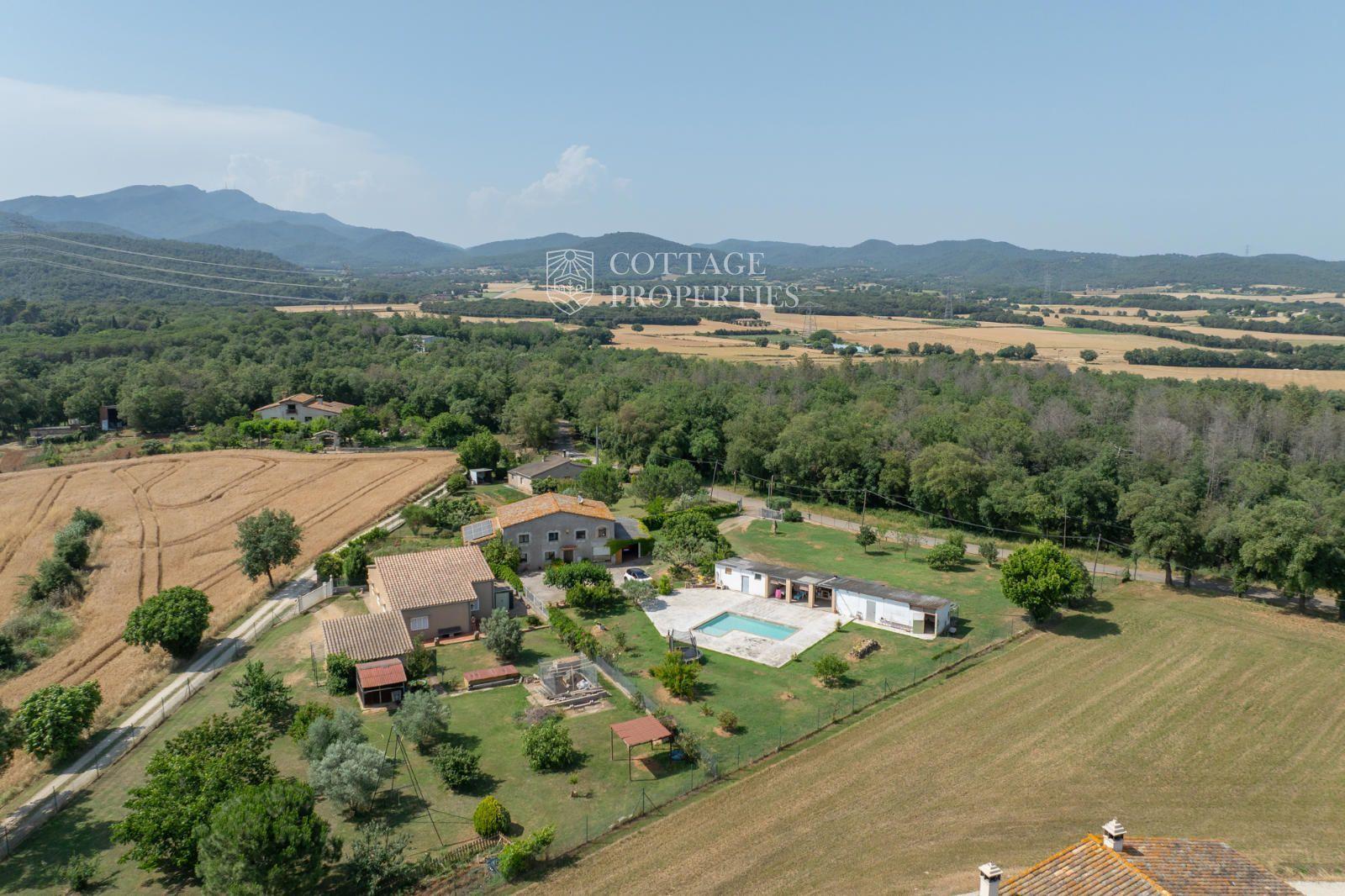 20Th-Century farmhouse for sale in Sant Gregori, Gironès, Girona