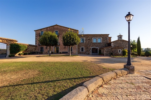Fabuleuse propriété rustique à vendre à Llagostera (Gérone) avec 137 hectares de terrain.