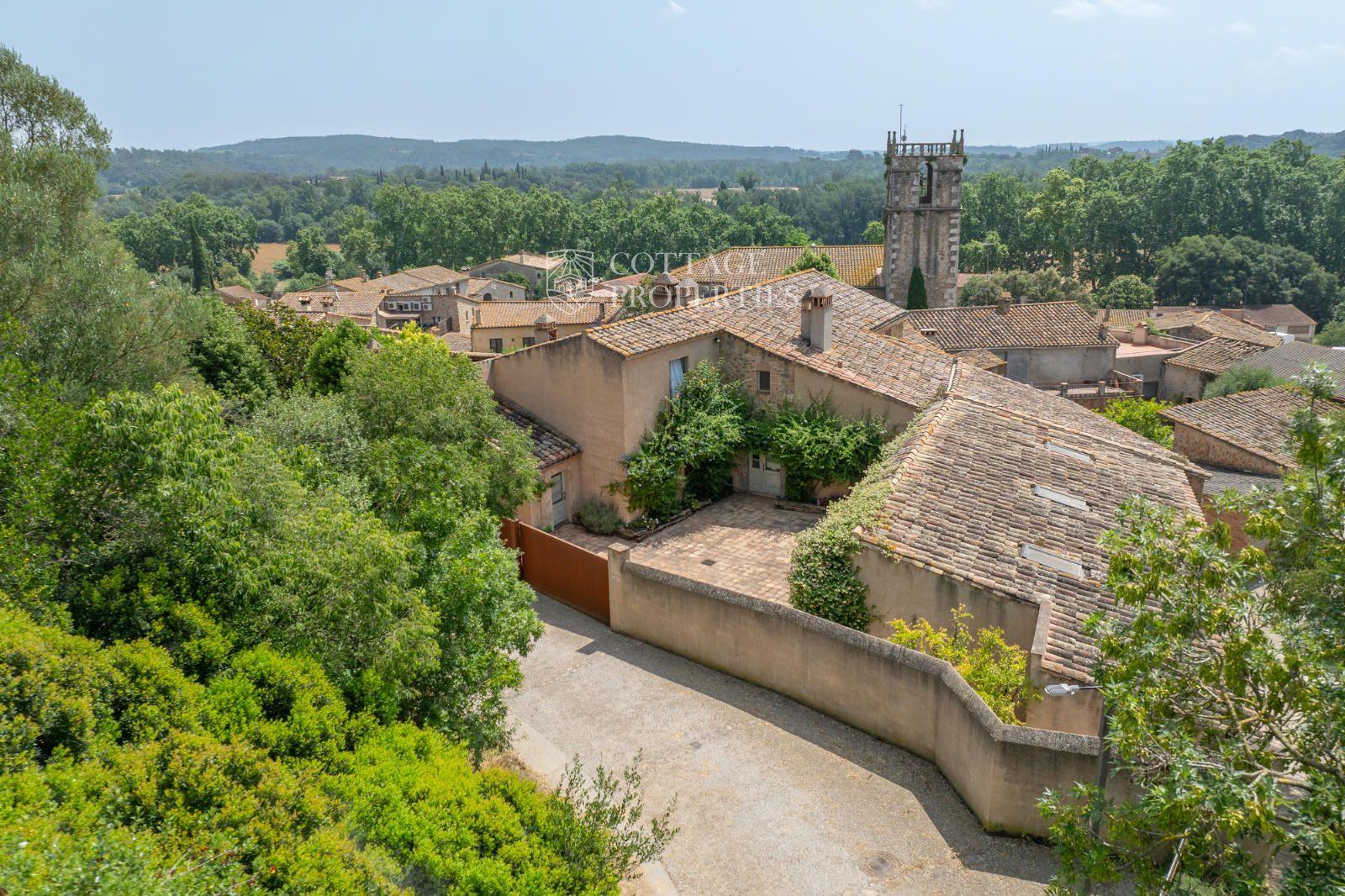 Farmhouse with luxury boutique hotel for sale in Vilademuls, Pla de l’Estany, Girona