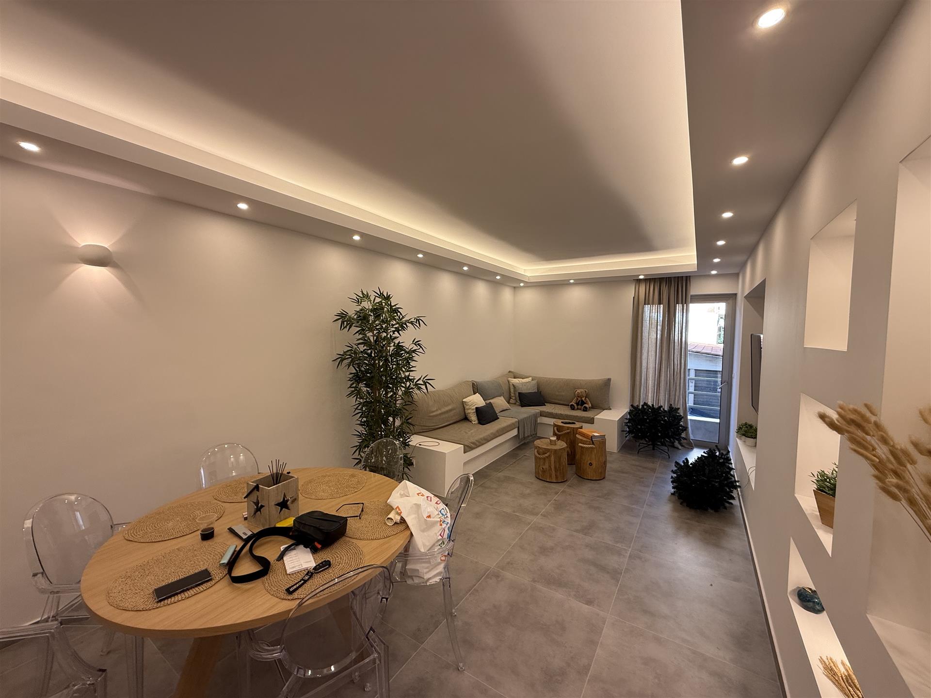 Mieszkanie 102 m² w centralnej części Aigio