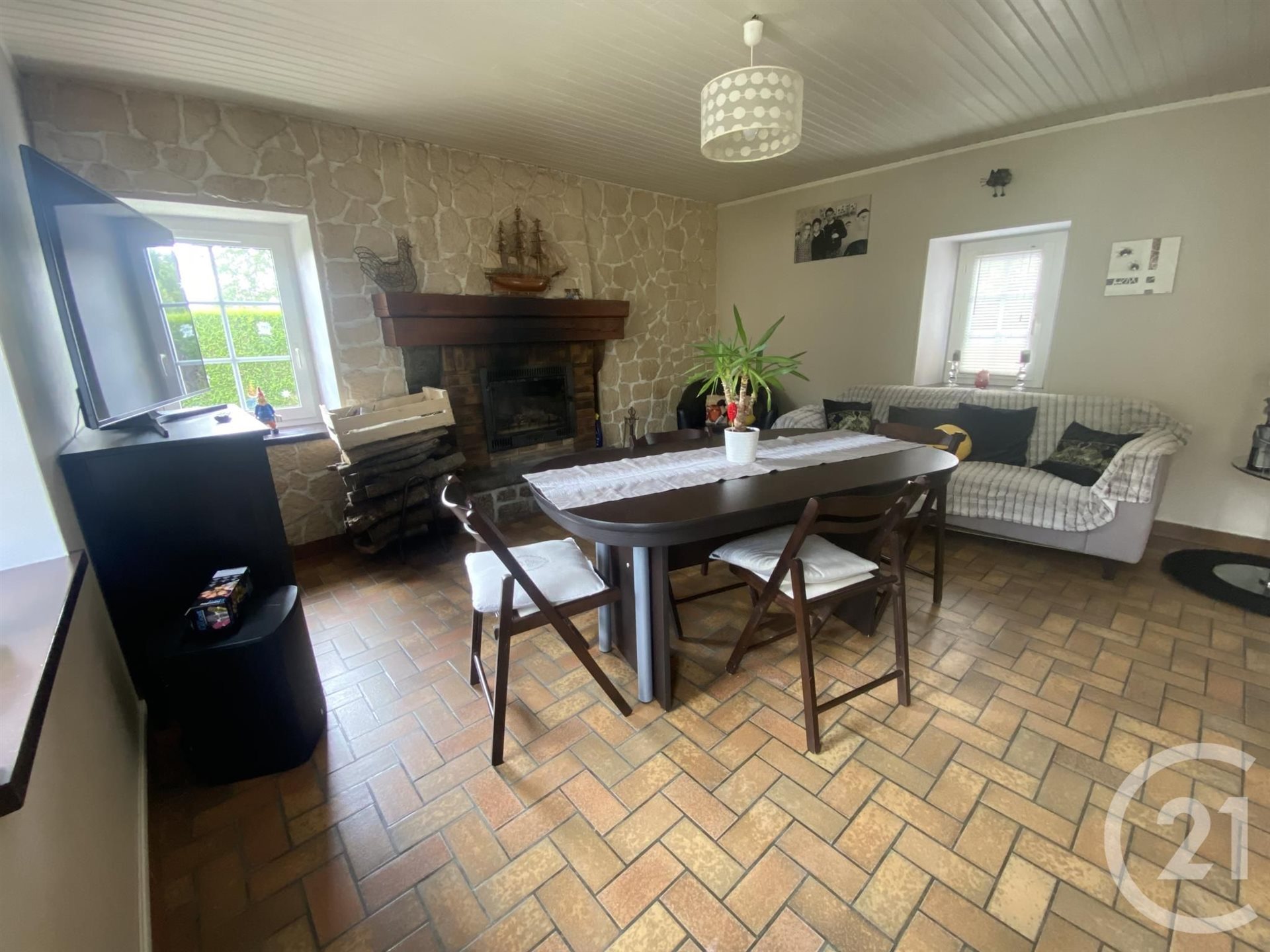 Maison à louer, 111m², La Coulonche