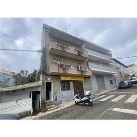 Building for sale with 7% Yield in Brandoa
