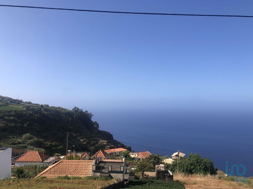 Ground in Canhas with 434,00 m²