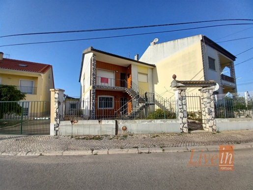 Two-Flat House 3 Bedrooms Sale Alcochete