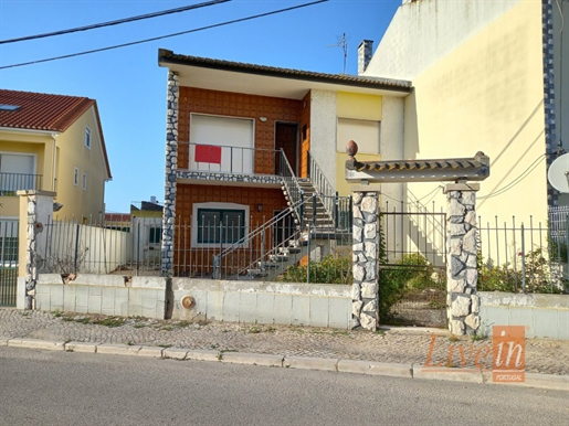 Two-Flat House 3 Bedrooms Sale Alcochete