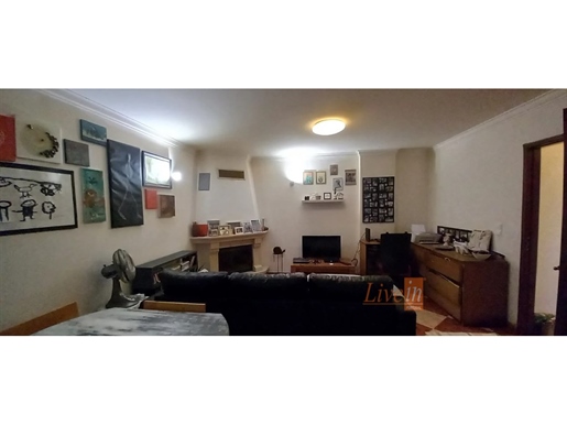 2 bedroom apartment in Mem Martins
