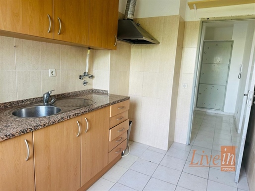 3 Bedroom Semi-New Apartment in the Center of Marvila