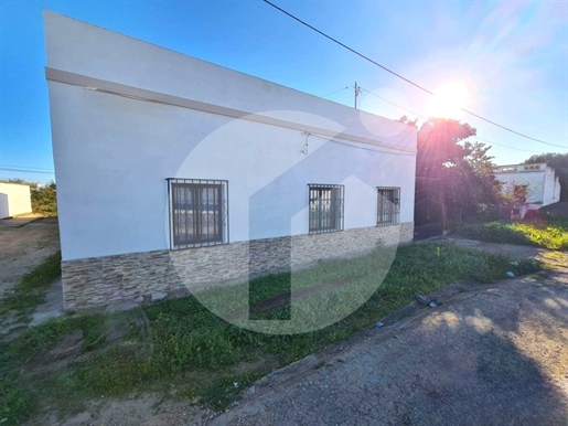 House for sale in Olhão