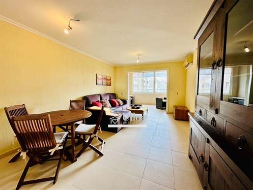 Purchase: Apartment (03560)