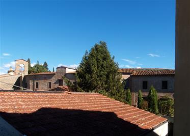 Terratetto con giardino e garage nel centro storico di Arezzo