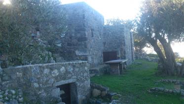 Traditional Stone House "Spiladi"