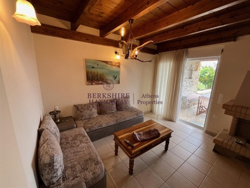 (For Sale) Residential Maisonette || Evoia/Karystos - 97 Sq.m, 3 Bedrooms, 215.000€