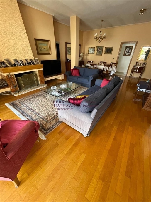 (For Sale) Residential Building || Athens Center/Athens - 284 Sq.m, 5 Bedrooms, 490.000€